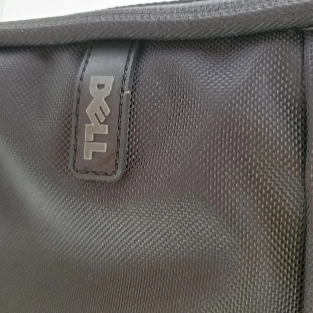 Genuine Dell Deluxe Laptop Notebook Black Carrying Case + Strap